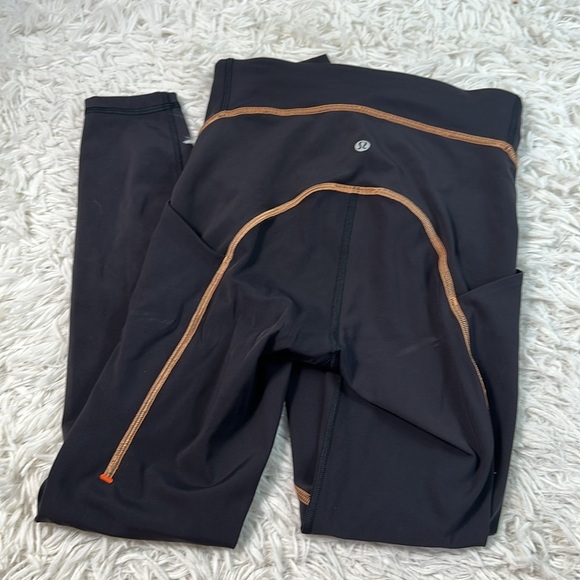 Lululemon Power Thru High-Rise Tight 25" Black - Picture 5 of 7